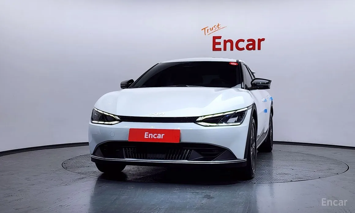 Фото 3 - Kia EV6