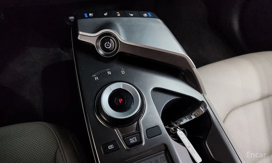 Фото 9 - Kia EV6