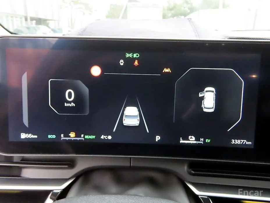 Фото 10 - Kia Carnival