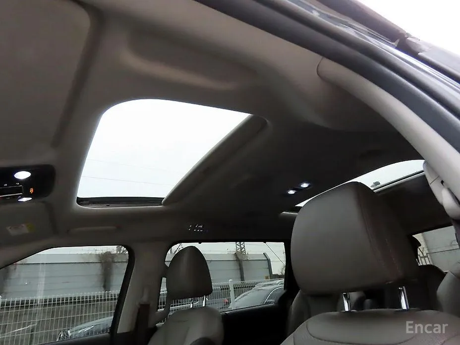 Фото 16 - Kia Carnival