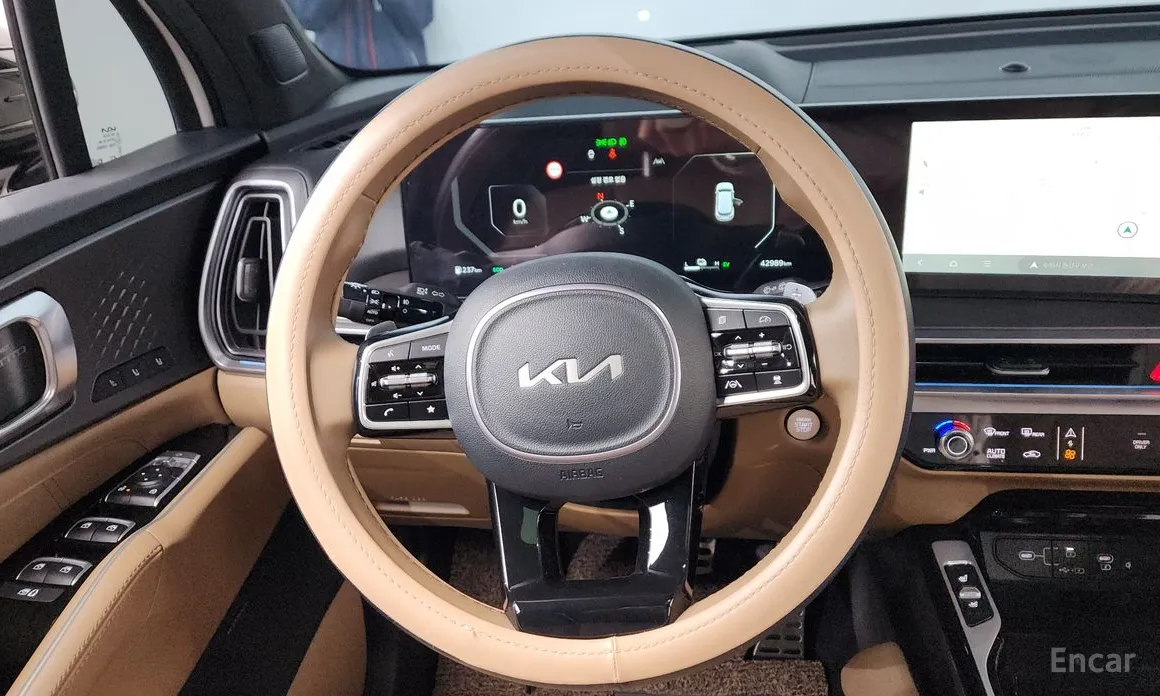 Фото 13 - Kia Sorento