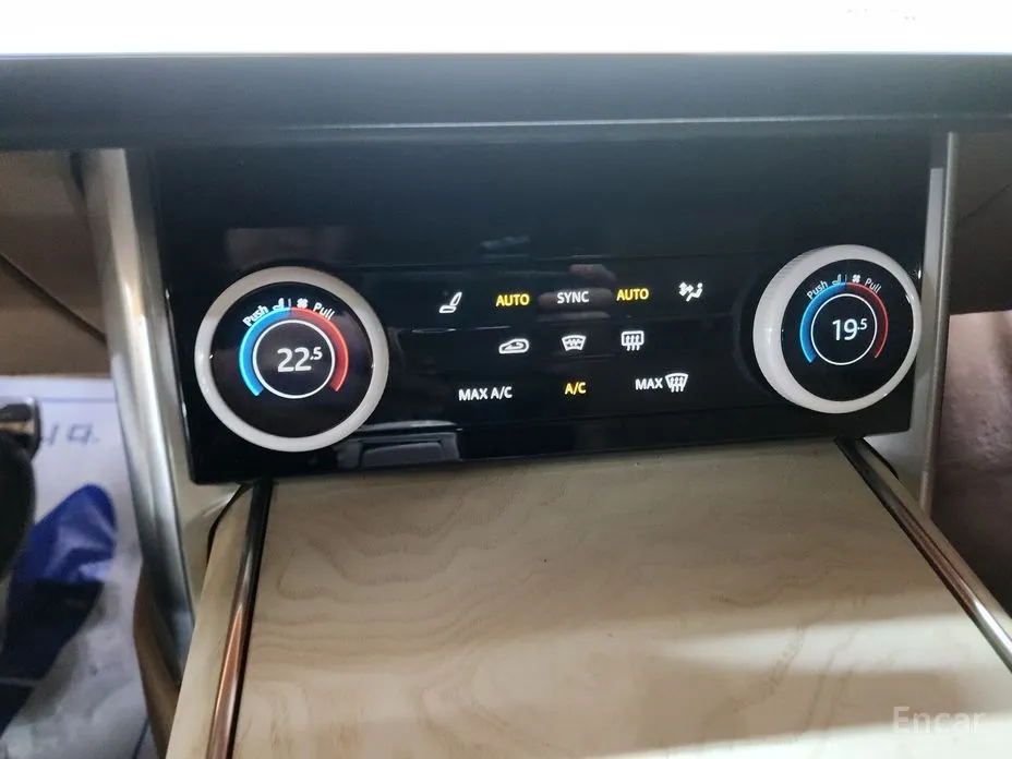 Фото 15 - Land Rover Range Rover