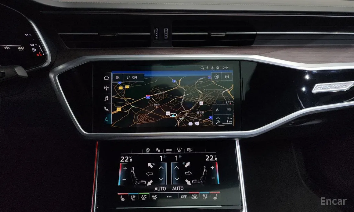 Фото 14 - Audi A6