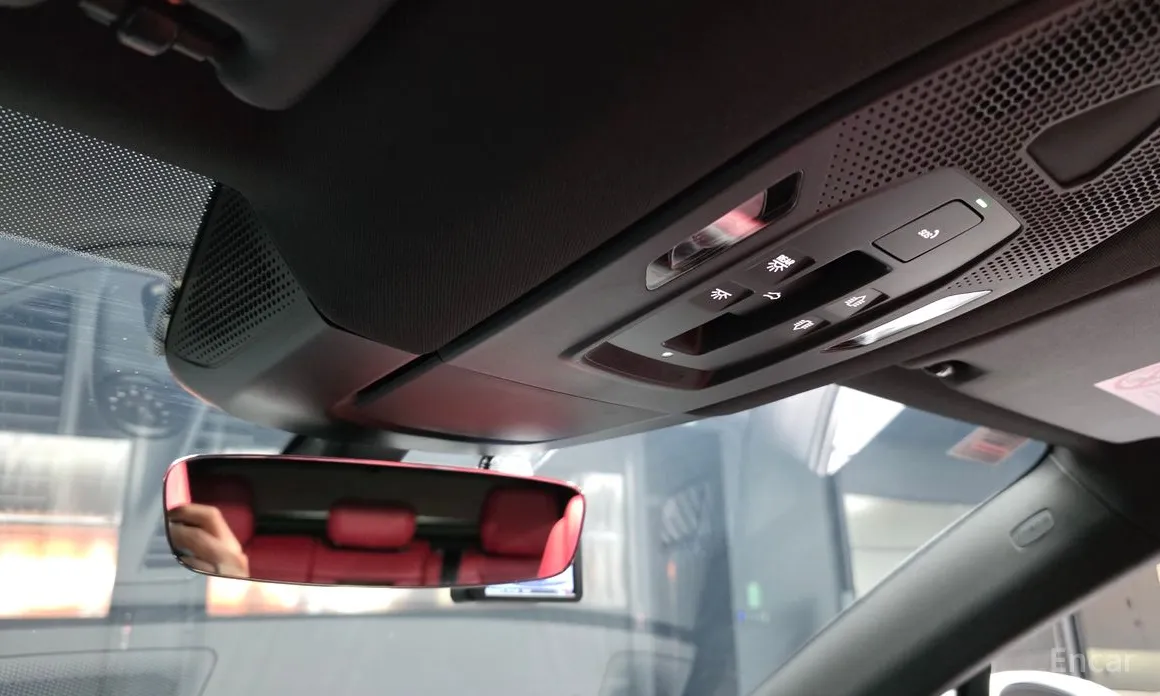 Фото 18 - Porsche Macan