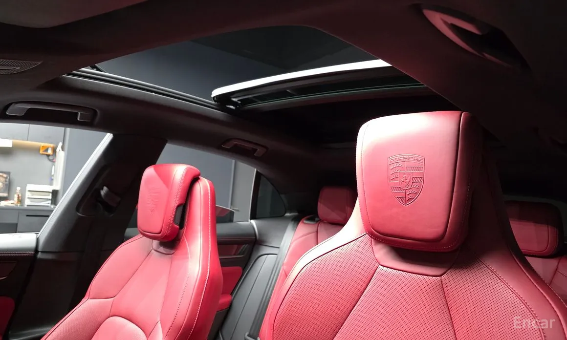 Фото 19 - Porsche Macan