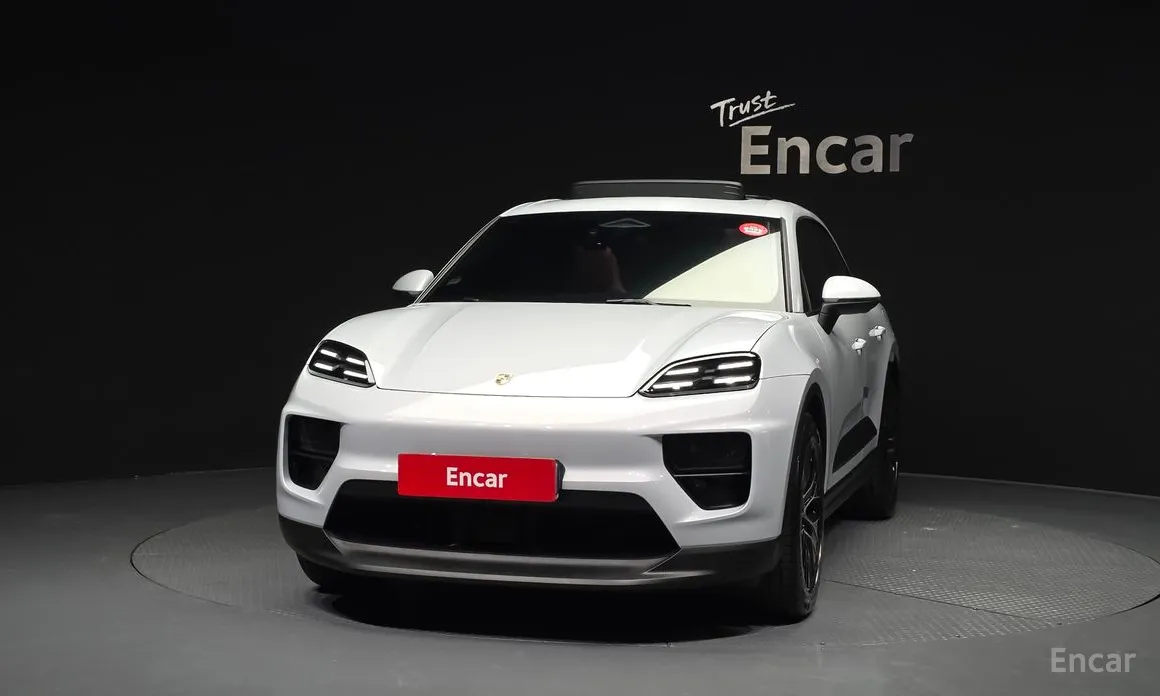 Фото 3 - Porsche Macan