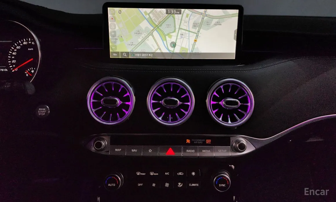 Фото 14 - Kia Stinger