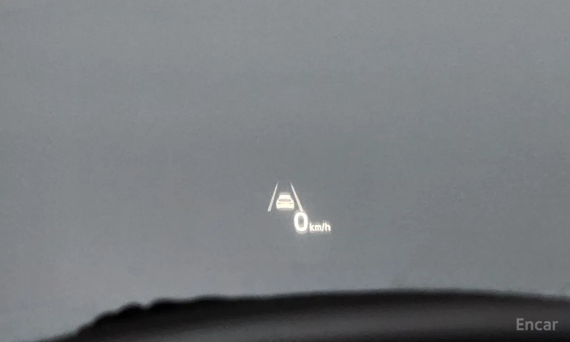 Фото 18 - Kia Stinger