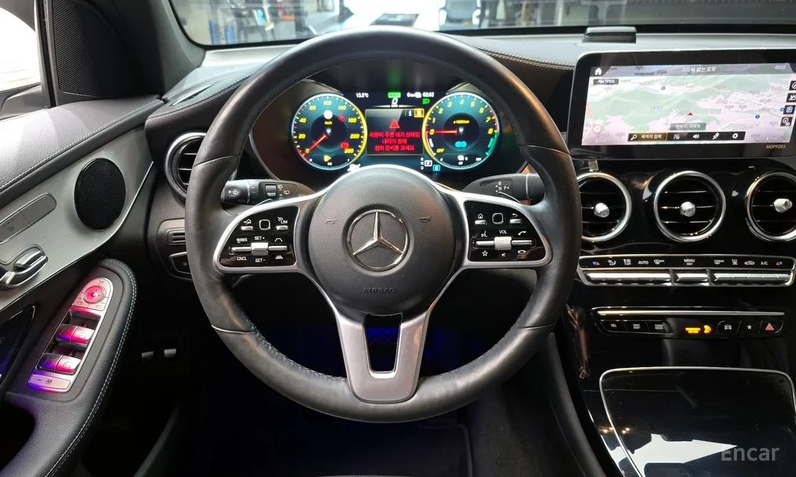 Фото 14 - Mercedes-Benz GLC-Class