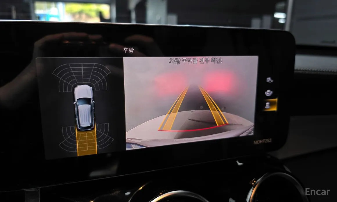 Фото 15 - Mercedes-Benz GLC-Class