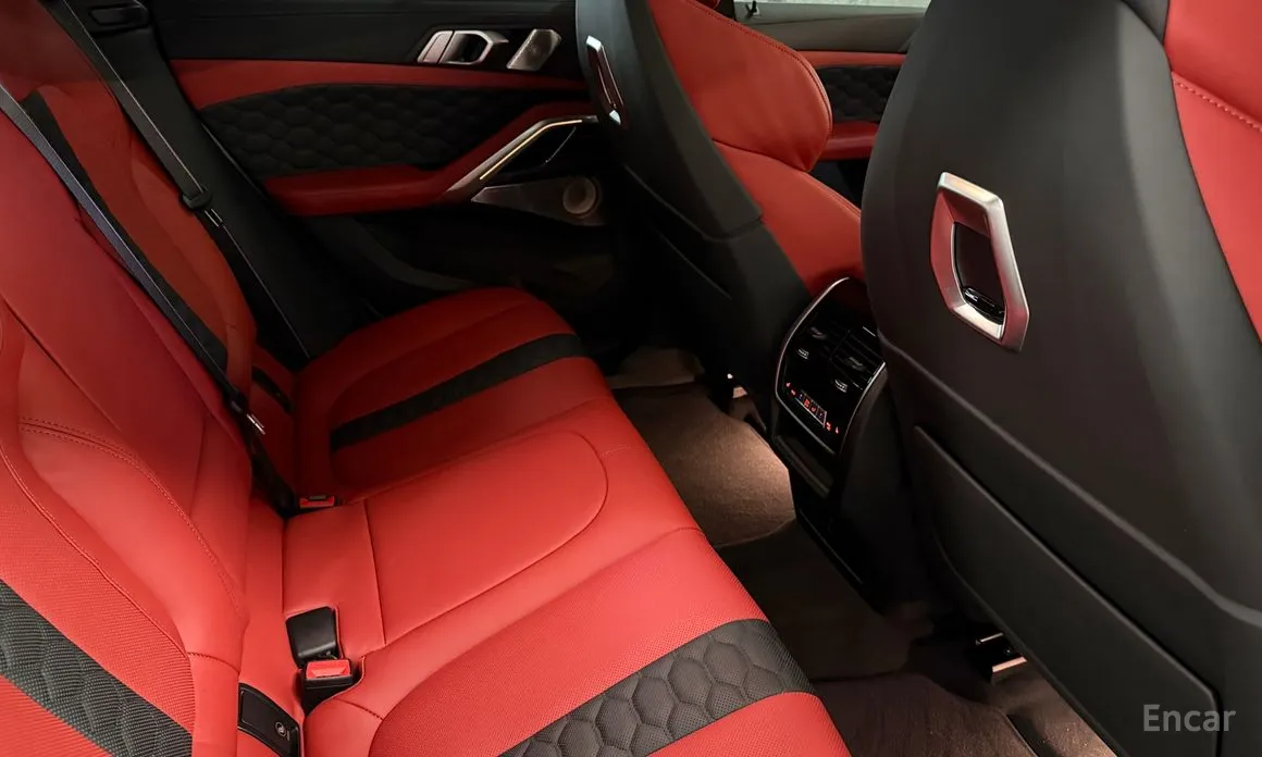 Фото 10 - BMW X6 M