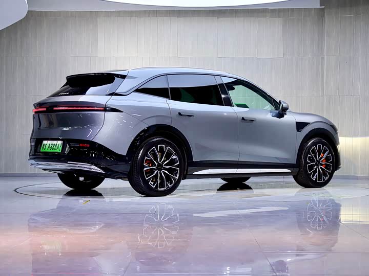 Фото 7 - Zeekr 7X