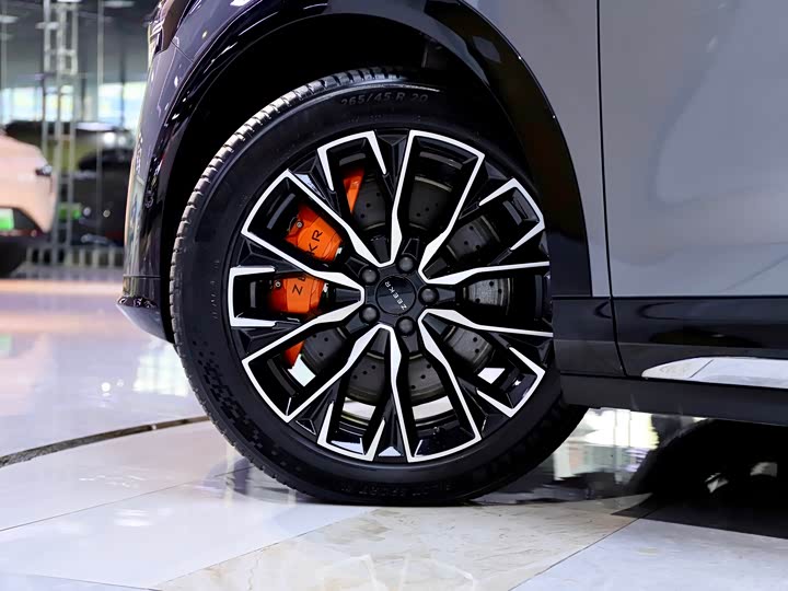 Фото 9 - Zeekr 7X