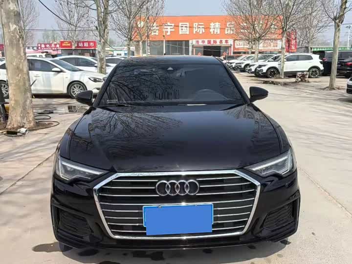 Фото 2 - Audi A6L