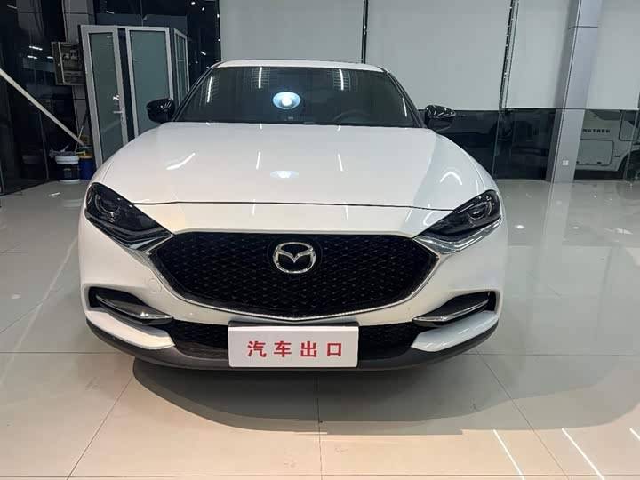 Фото 2 - Mazda CX-4