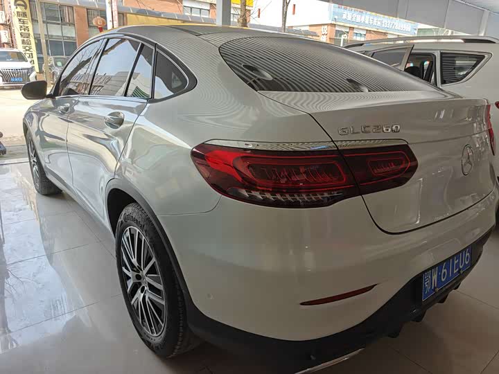 Фото 8 - Mercedes-Benz GLC-Class Coupe