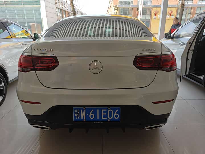 Фото 9 - Mercedes-Benz GLC-Class Coupe