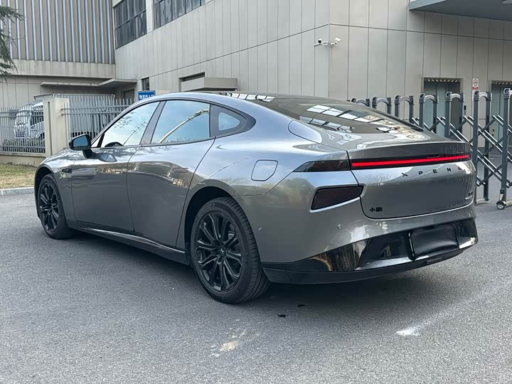 Фото 5 - XPeng P7