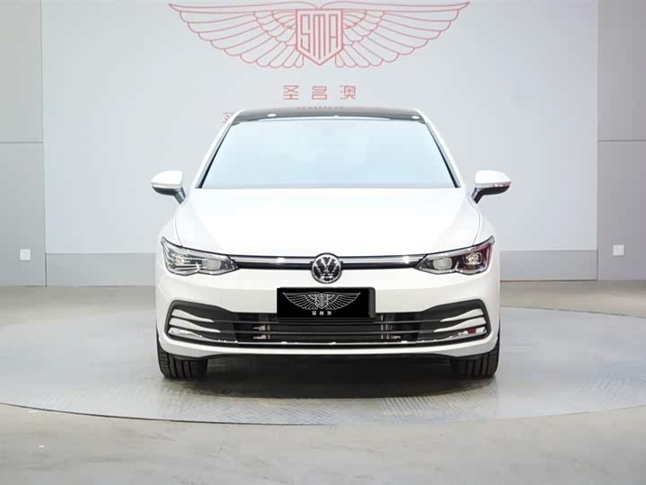 Фото 2 - Volkswagen Golf