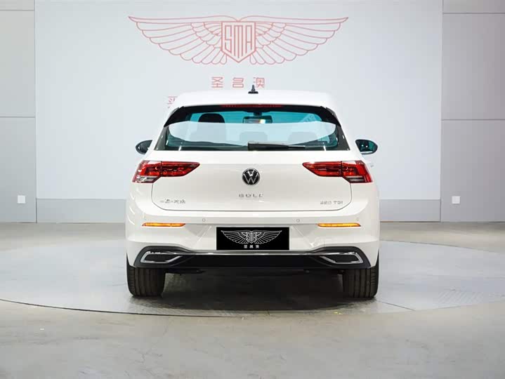 Фото 6 - Volkswagen Golf