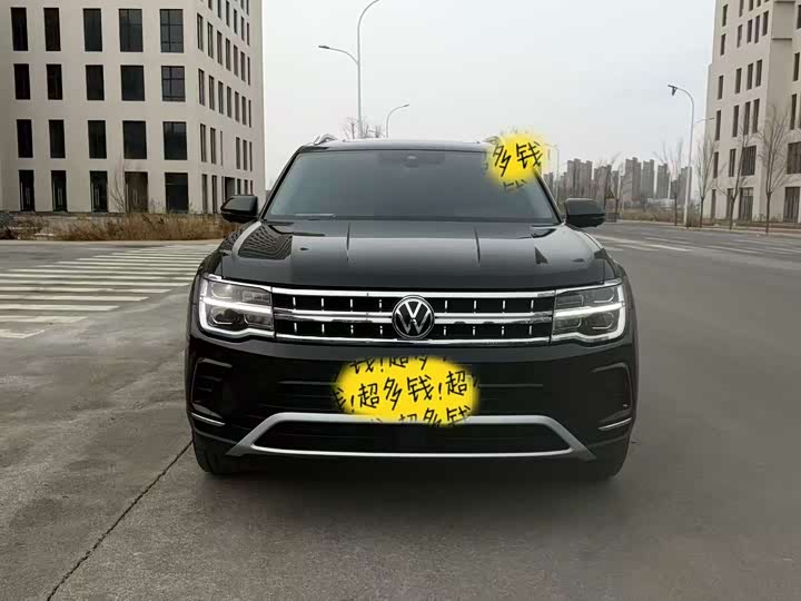 Photo 1 - Volkswagen Teramont Pro