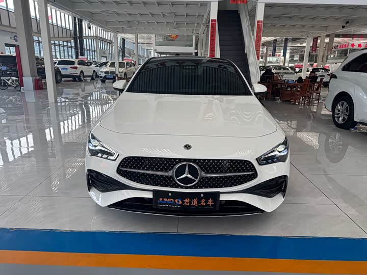 Фото 2 - Mercedes-Benz CLA-Class