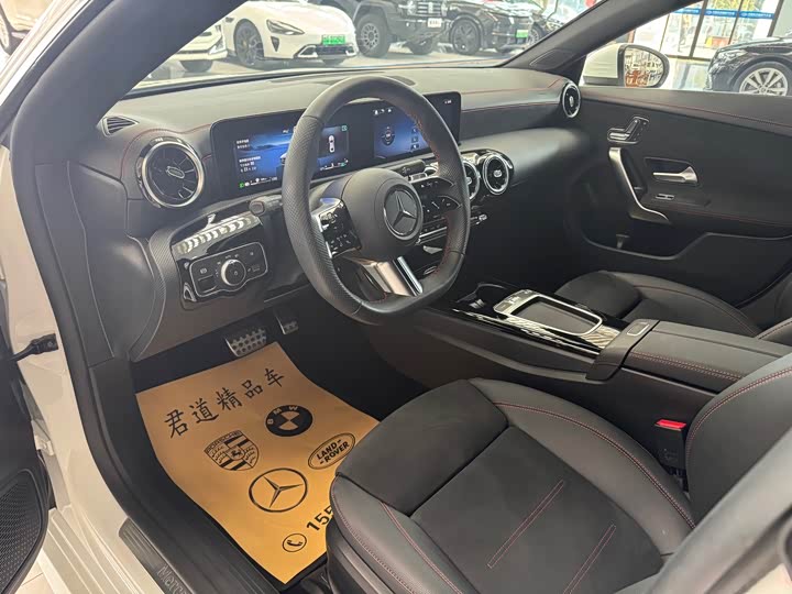 Фото 6 - Mercedes-Benz CLA-Class