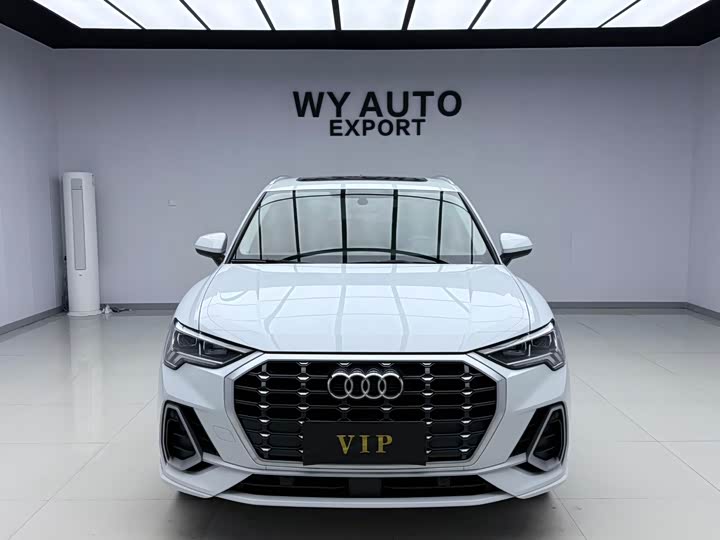 Фото 2 - Audi Q3