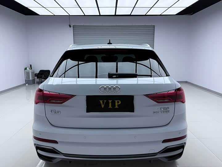 Фото 5 - Audi Q3