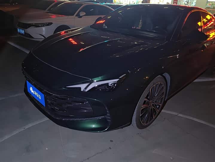 Фото 1 - MG Motor 7