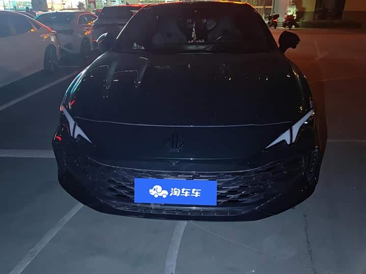 Фото 2 - MG Motor 7