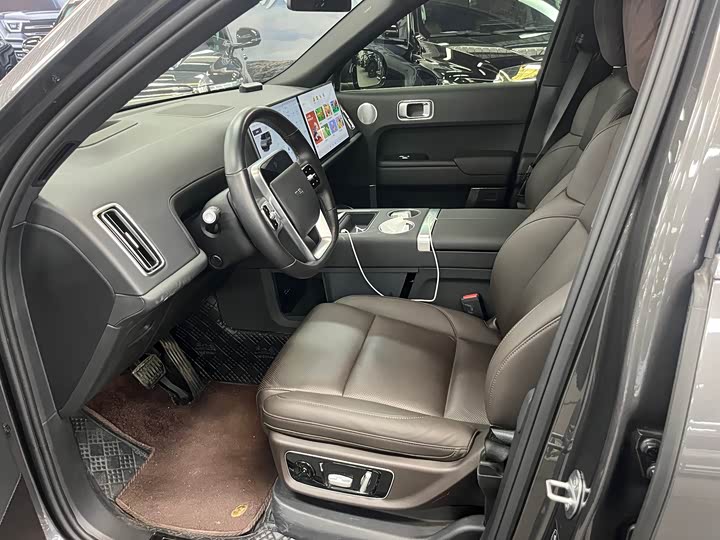 Фото 4 - LiXiang L9