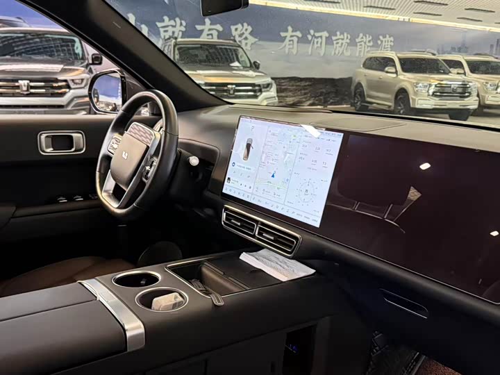 Фото 5 - LiXiang L9