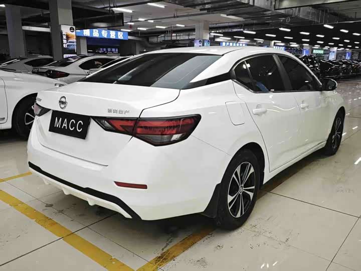 Фото 6 - Nissan Sylphy