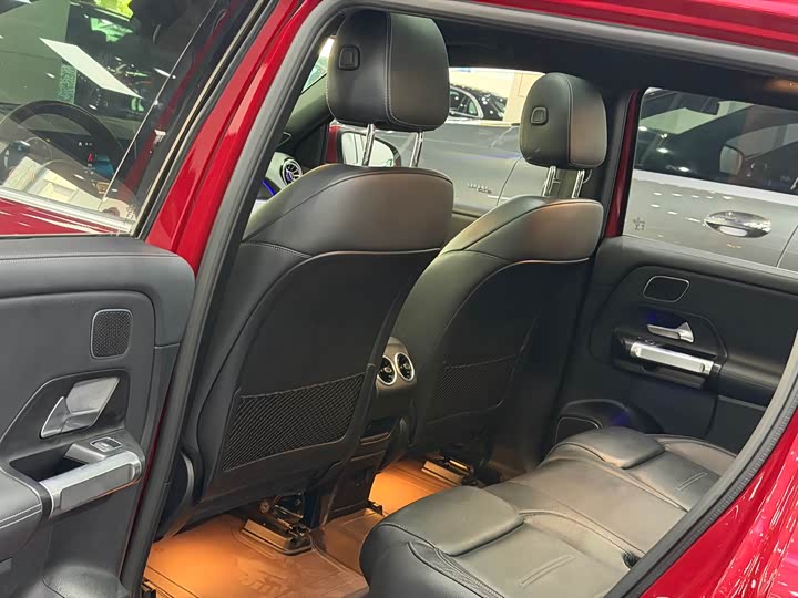 Фото 5 - Mercedes-Benz EQB