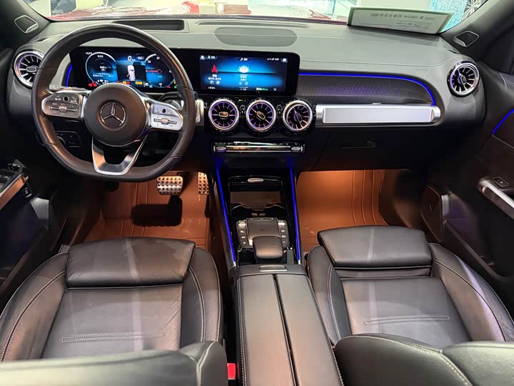 Фото 6 - Mercedes-Benz EQB