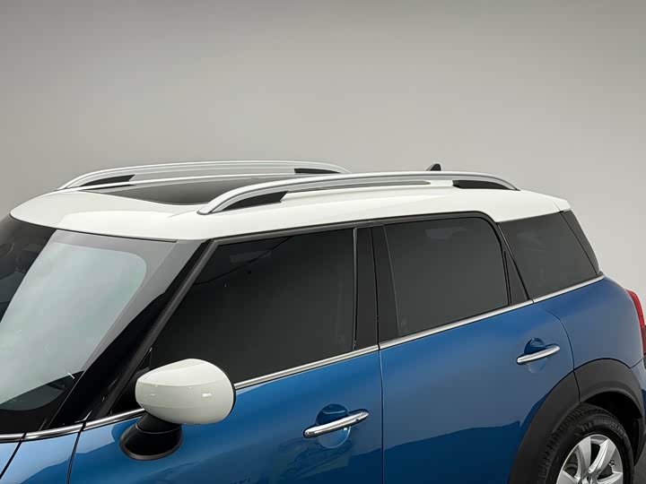 Photo 4 - Mini Countryman