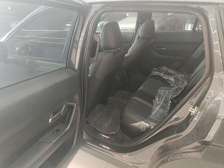 Фото 6 - Mazda CX-50