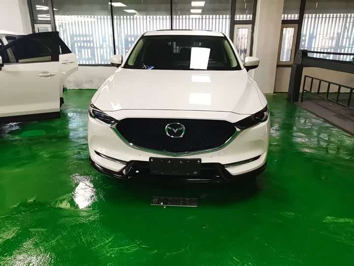 Photo 3 - Mazda CX-5