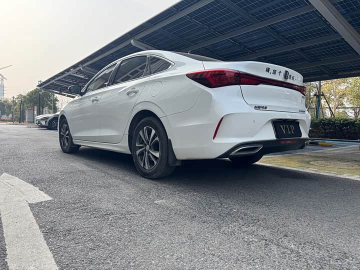 Фото 7 - Changan Eado Plus