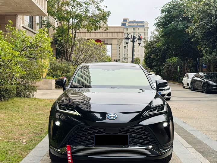 Фото 2 - Toyota Venza