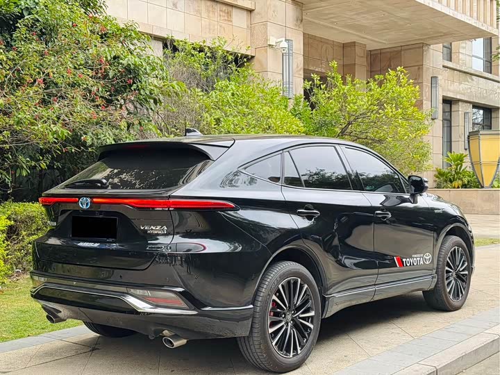 Фото 4 - Toyota Venza