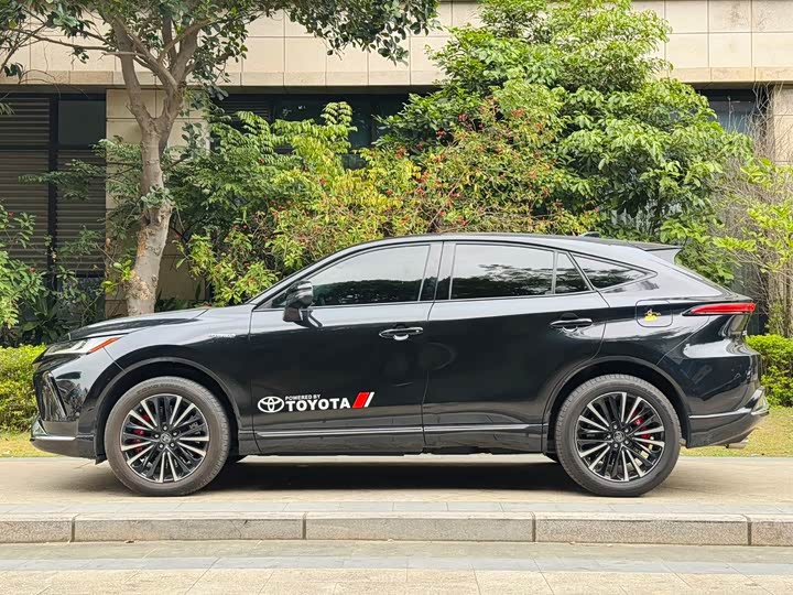 Фото 7 - Toyota Venza