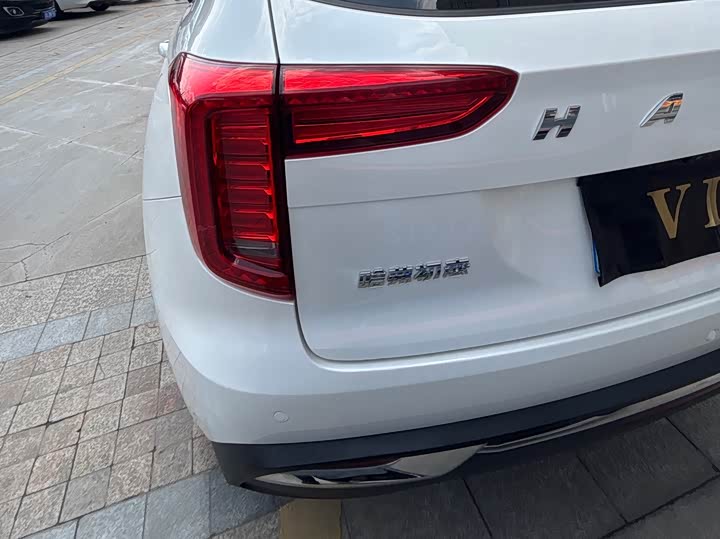 Фото 6 - Haval Jolion