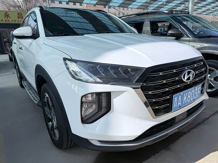 Фото 3 - Hyundai Tucson L