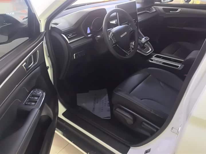 Фото 7 - Haval M6