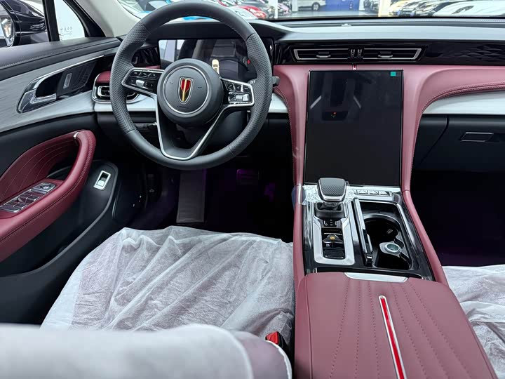 Фото 8 - Hongqi H5