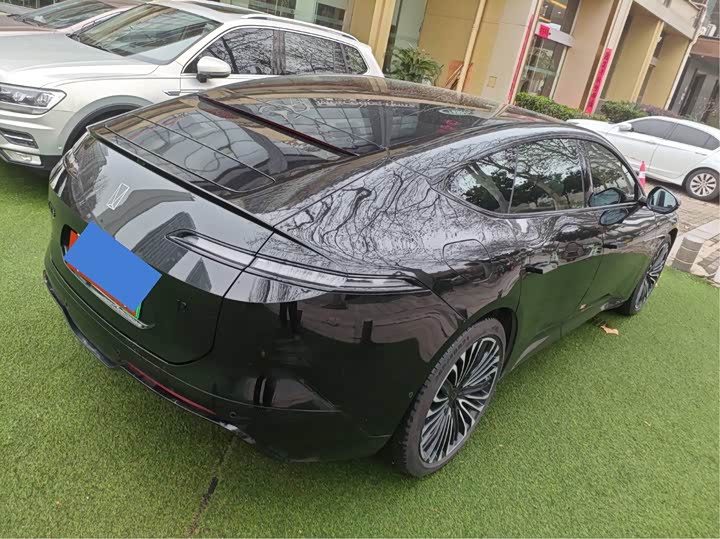 Фото 4 - Avatr 12