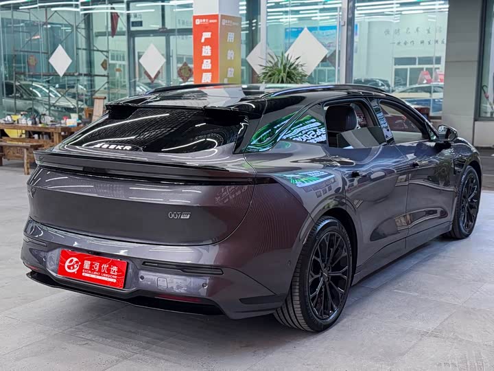 Фото 7 - Zeekr 007 GT