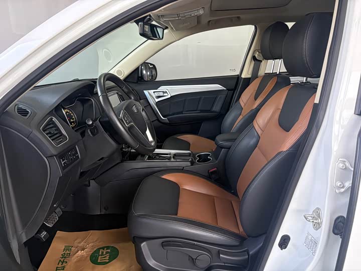 Photo 7 - Geely Vision X6